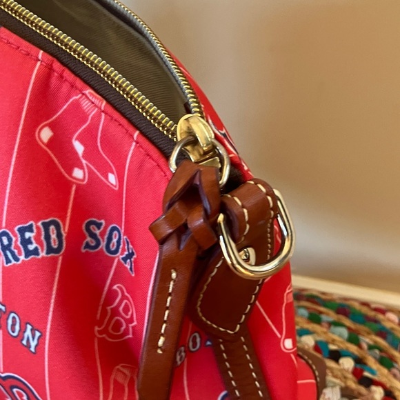 Dooney & Bourke Red Sox Boston Themed Women's Bag - Picture 4 of 12